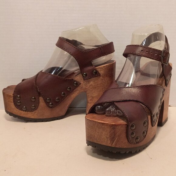Vintage MIA Y2K Sz 8.5US/39EU Super Tall Wooden Platform Strappy Leather Sandals - Picture 1 of 12